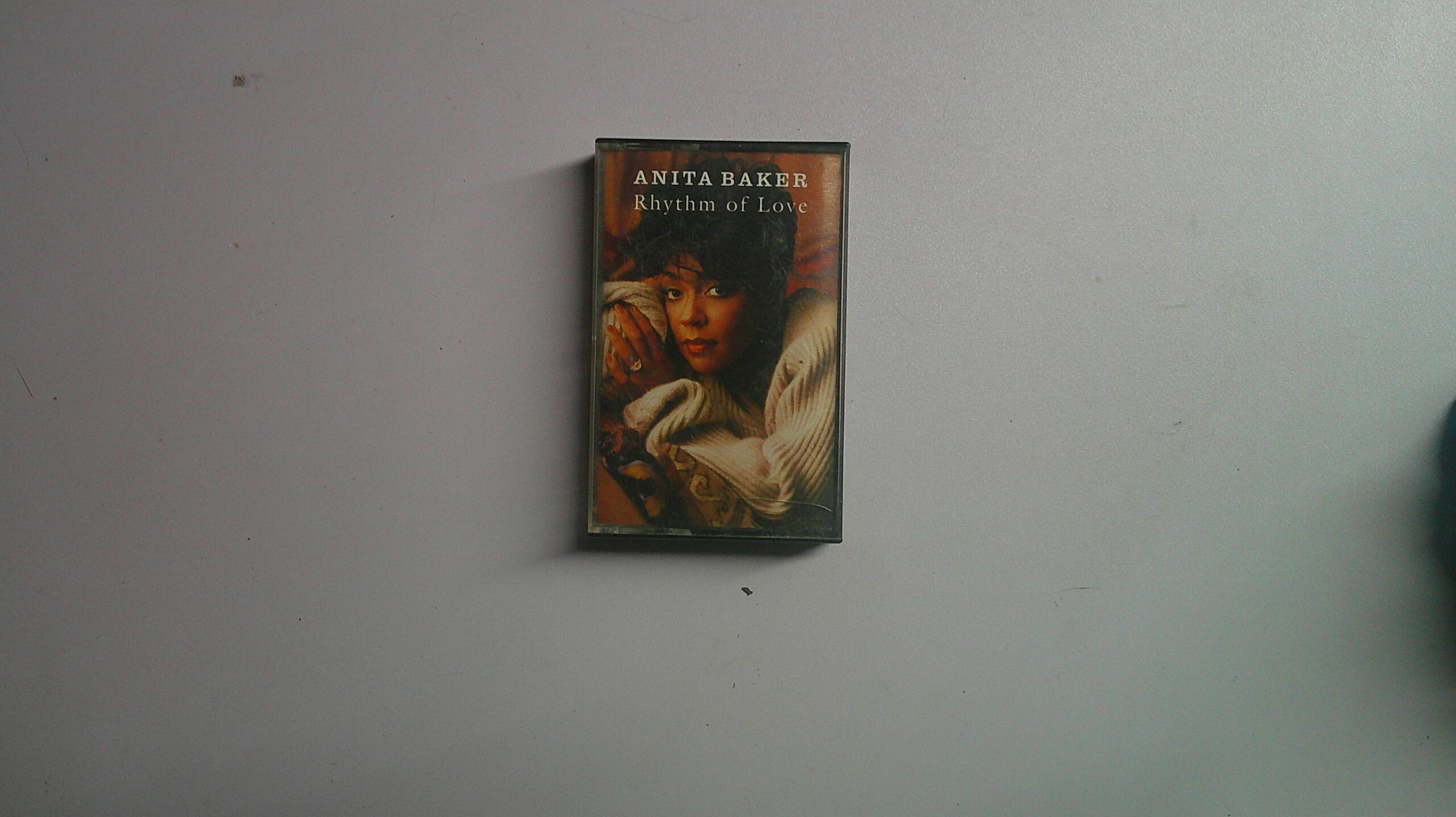 Cassette!!! Anita Baker, Rhythm of Love! Vintage. That Beautiful Voice is unforgettable, Must have in your collection.